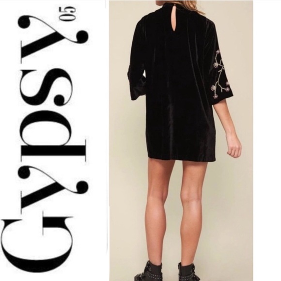 NWT Gypsy 05 Global Village Velvet Velour Black Floral Embroidered Mini Dress - Picture 2 of 10